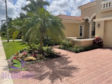 Luxury landscape design project in Boca Raton by Dreamscape Gardens