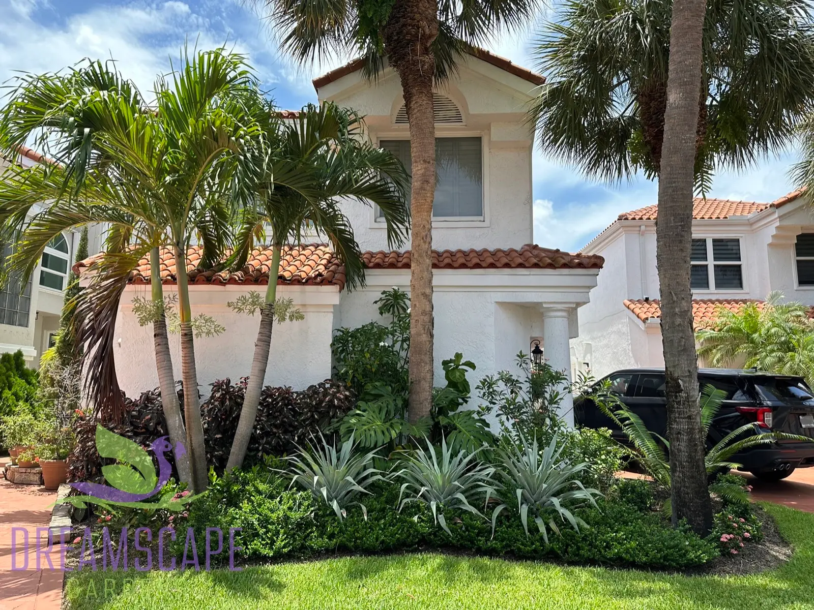 Maintained luxury garden — Dreamscape Gardens stewardship program in Boca Raton